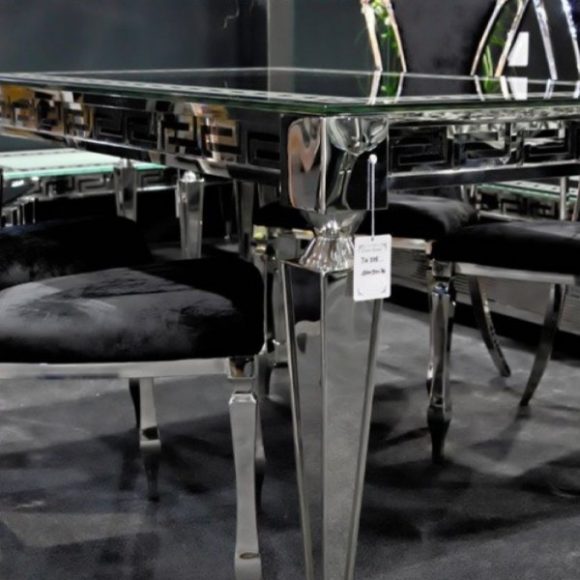 Jedálenský stôl Viviana TH375 Čierna 150 cm